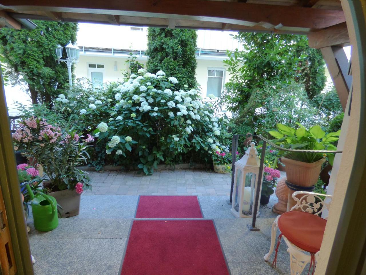 טוטזינג Hotel Engelhof מראה חיצוני תמונה